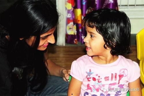 娱乐吃瓜君保姆带孩子,温馨瞬间与趣味故事